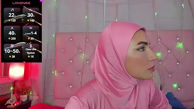 Snapshot of DarshaKhemu chatting on January 22, 8:28 pm DarshaKhemu online show from January 22, 8:28 pm