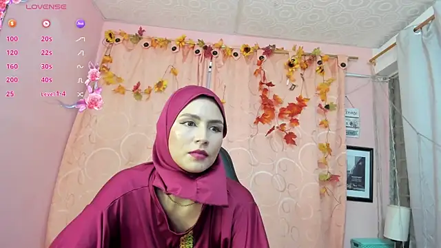 Snapshot of DarshaKhemu chatting on November 8, 8:40 pm DarshaKhemu online show from November 8, 8:40 pm