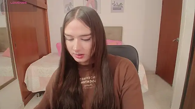 Miley Baker online show from November 27, 2:41 pm