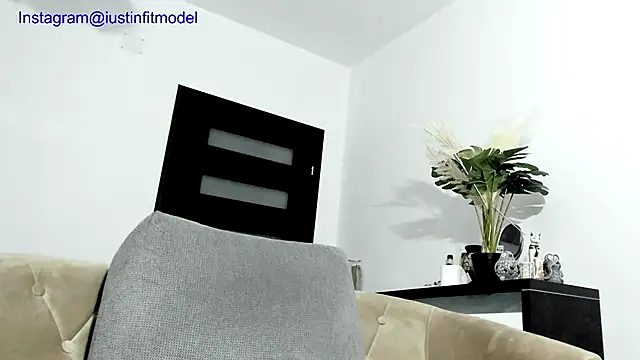 MuscleJohn online show from November 26, 4:35 am