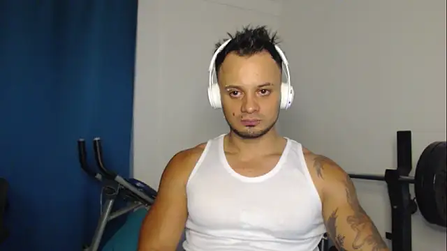 Snapshot of JacobJamess chatting on September 28, 10:48 pm JacobJamess online show from September 28, 10:48 pm