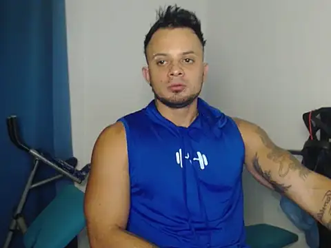 Snapshot of JacobJamess chatting on October 24, 1:03 am JacobJamess online show from October 24, 1:03 am