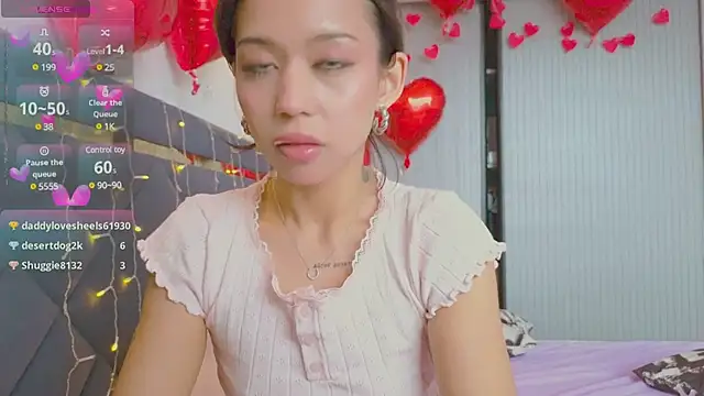 Mia Tin online show from February 13, 9:30 am