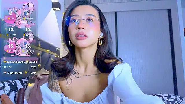 Snapshot of Mia_Tin chatting on December 19, 11:06 am Mia Tin online show from December 19, 11:06 am