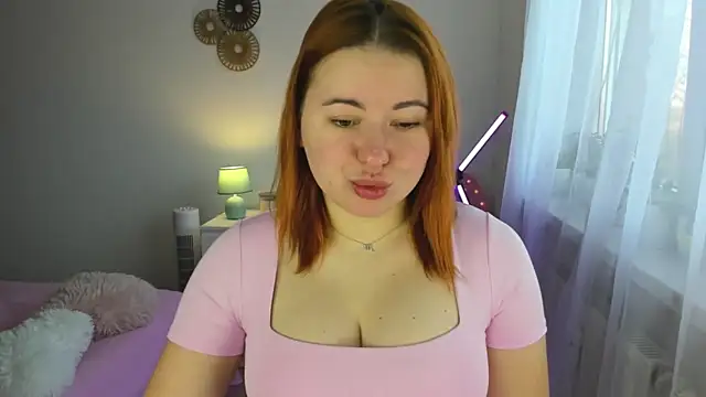 LAYLAxSTAR online show from March 7, 7:08 am