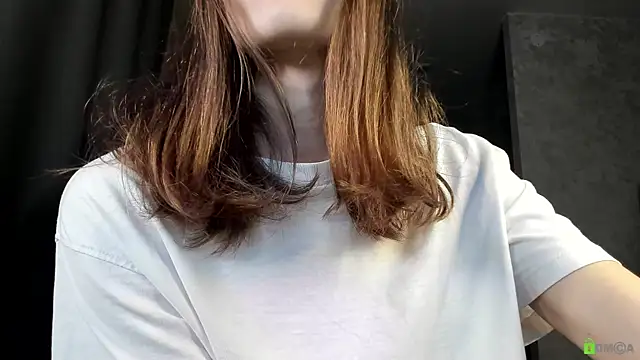 Snapshot of Courtney_Luv chatting on October 29, 1:13 pm Courtney Luv online show from October 29, 1:13 pm