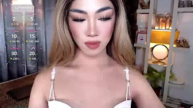 Local Hoelyx online show from December 9, 11:04 am