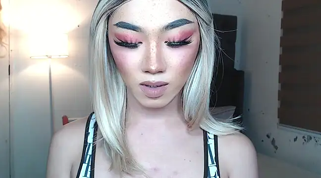 Local Hoelyx online show from March 22, 12:25 pm