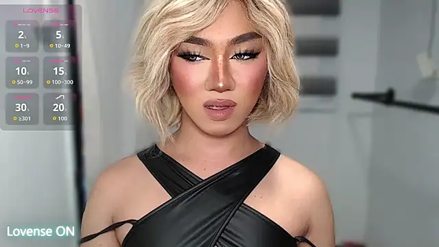 Local Hoelyx online show from October 11, 8:24 am