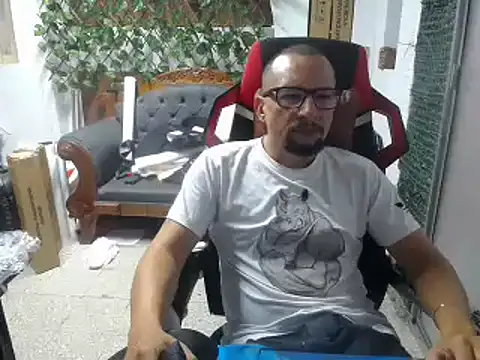 Snapshot of alexam_gal@xh chatting on December 31, 8:34 pm alexam galxh online show from December 31, 8:34 pm