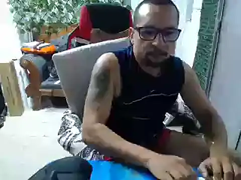 Snapshot of alexam_gal@xh chatting on January 9, 3:12 pm alexam galxh online show from January 9, 3:12 pm