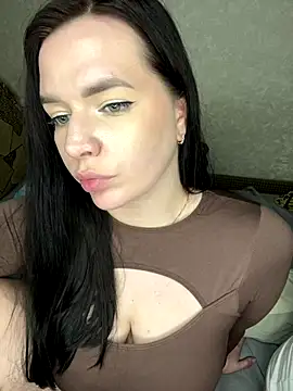 Snapshot of HellMoor chatting on September 23, 6:38 am HellMoor online show from September 23, 6:38 am