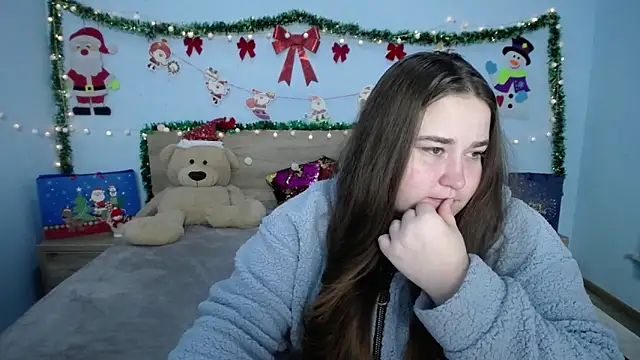 Snapshot of XX_Daniella_XX chatting on December 24, 7:11 pm XX Daniella XX online show from December 24, 7:11 pm