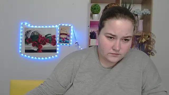 Snapshot of XX_Daniella_XX chatting on January 15, 7:01 pm XX Daniella XX online show from January 15, 7:01 pm