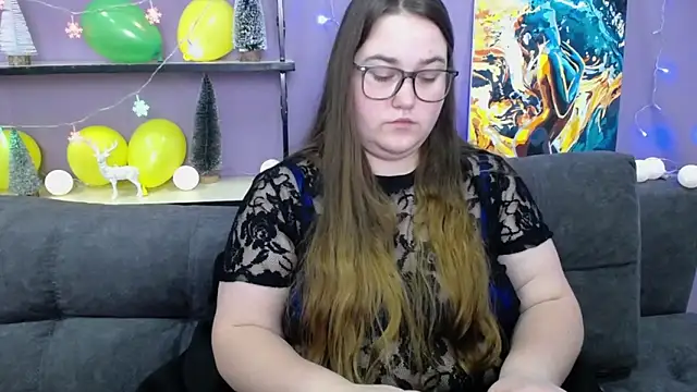 Snapshot of XX_Daniella_XX chatting on January 18, 2:14 am XX Daniella XX online show from January 18, 2:14 am