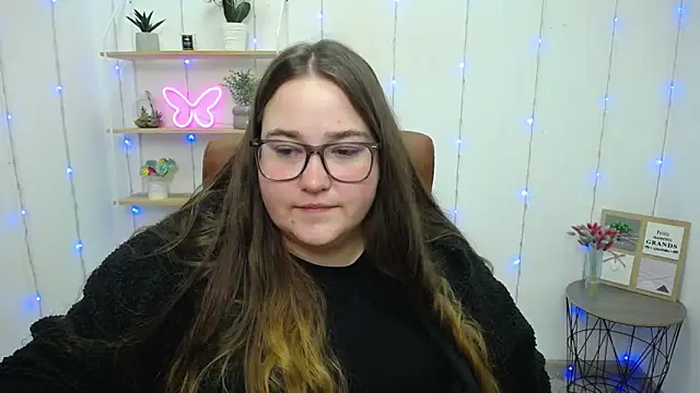 Snapshot of XX_Daniella_XX chatting on January 22, 10:15 pm XX Daniella XX online show from January 22, 10:15 pm