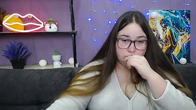 Snapshot of XX_Daniella_XX chatting on January 28, 4:18 am XX Daniella XX online show from January 28, 4:18 am