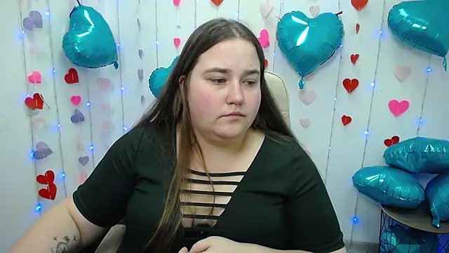 Snapshot of XX_Daniella_XX chatting on February 6, 4:21 am XX Daniella XX online show from February 6, 4:21 am