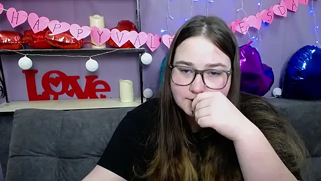 Snapshot of XX_Daniella_XX chatting on February 11, 10:15 am XX Daniella XX online show from February 11, 10:15 am