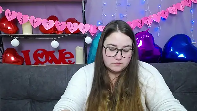 Snapshot of XX_Daniella_XX chatting on February 15, 1:10 am XX Daniella XX online show from February 15, 1:10 am