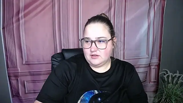 Snapshot of XX_Daniella_XX chatting on September 11, 6:24 am XX Daniella XX online show from September 11, 6:24 am