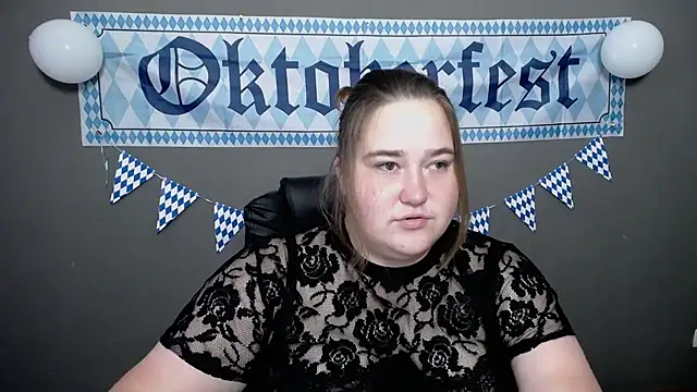 Snapshot of XX_Daniella_XX chatting on September 23, 6:27 am XX Daniella XX online show from September 23, 6:27 am