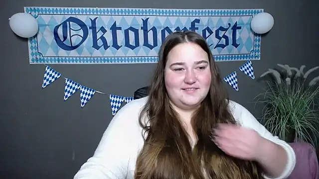 Snapshot of XX_Daniella_XX chatting on October 8, 6:11 am XX Daniella XX online show from October 8, 6:11 am