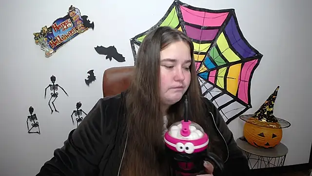 Snapshot of XX_Daniella_XX chatting on October 29, 7:21 am XX Daniella XX online show from October 29, 7:21 am