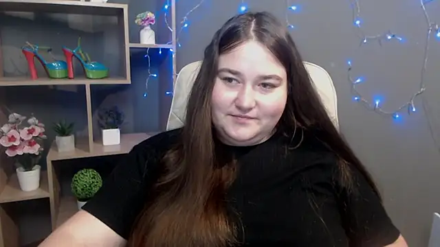 Snapshot of XX_Daniella_XX chatting on November 13, 7:29 am XX Daniella XX online show from November 13, 7:29 am