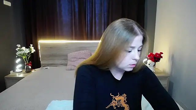 JessikaDaniel online show from September 15, 6:24 am