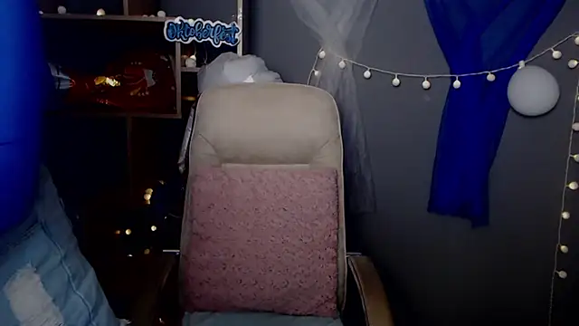 JessikaDaniel online show from October 5, 6:34 am