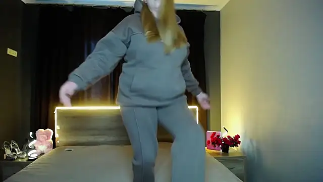 JessikaDaniel online show from February 4, 7:36 am