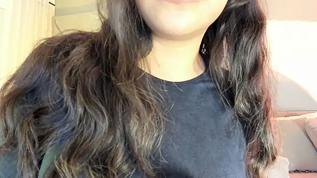 Nicolle W online show from September 30, 11:59 am