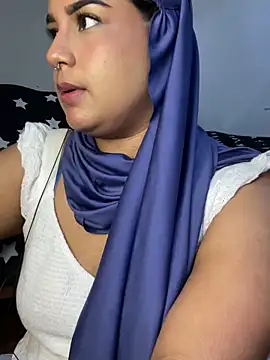 Snapshot of Maryam_yamal chatting on January 22, 11:32 pm Maryam yamal online show from January 22, 11:32 pm
