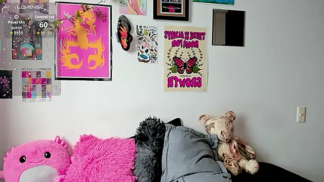 Snapshot of johnnyalx chatting on October 10, 5:12 pm johnnyalx online show from October 10, 5:12 pm