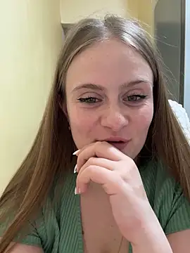 SophiaSweet  online show from March 26, 6:46 pm