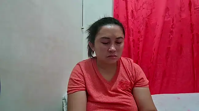 LalaiAsian online show from February 2, 9:51 am