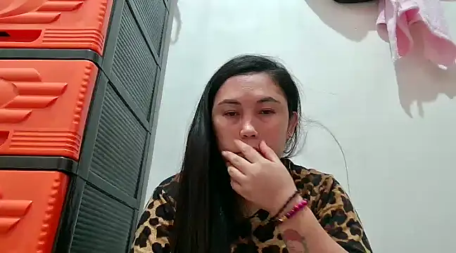 LalaiAsian online show from March 9, 6:43 pm