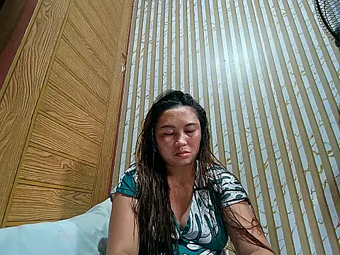 LalaiAsian online show from February 23, 6:22 am