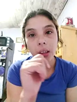 mariamac420 online show from December 5, 2:31 am