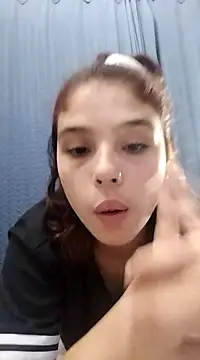 mariamac420 online show from March 22, 4:24 am