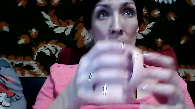 SunnyAmorre online show from January 8, 11:34 am