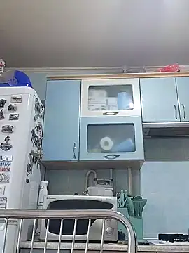 Rini333 online show from February 5, 10:41 am