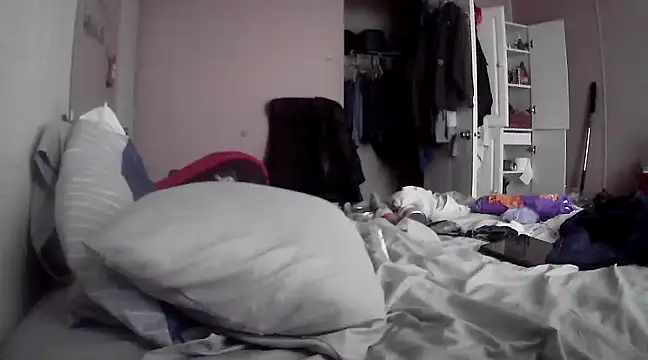 jck1m0t online show from January 17, 4:36 pm