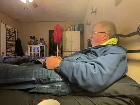 jck1m0t online show from December 2, 1:00 am