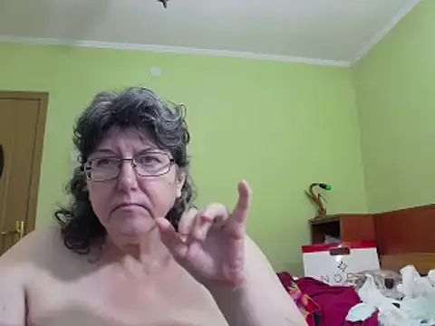 HugeTits online show from January 6, 2:58 am