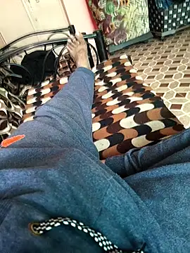 Snapshot of deshimund chatting on November 13, 1:37 am deshimund online show from November 13, 1:37 am