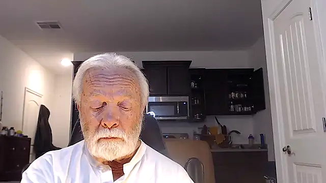 rockpoint69 online show from December 19, 1:18 pm