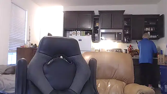 rockpoint69 online show from February 2, 1:41 pm