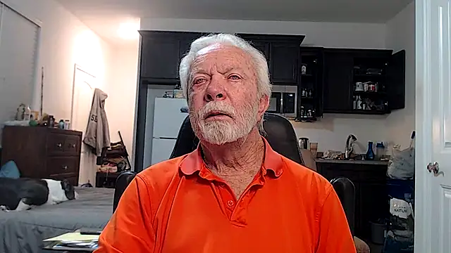 rockpoint69 online show from October 16, 8:15 am